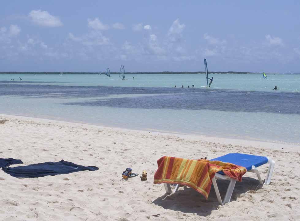 gal/Bonaire 2006 S/BonaireBeach.jpg